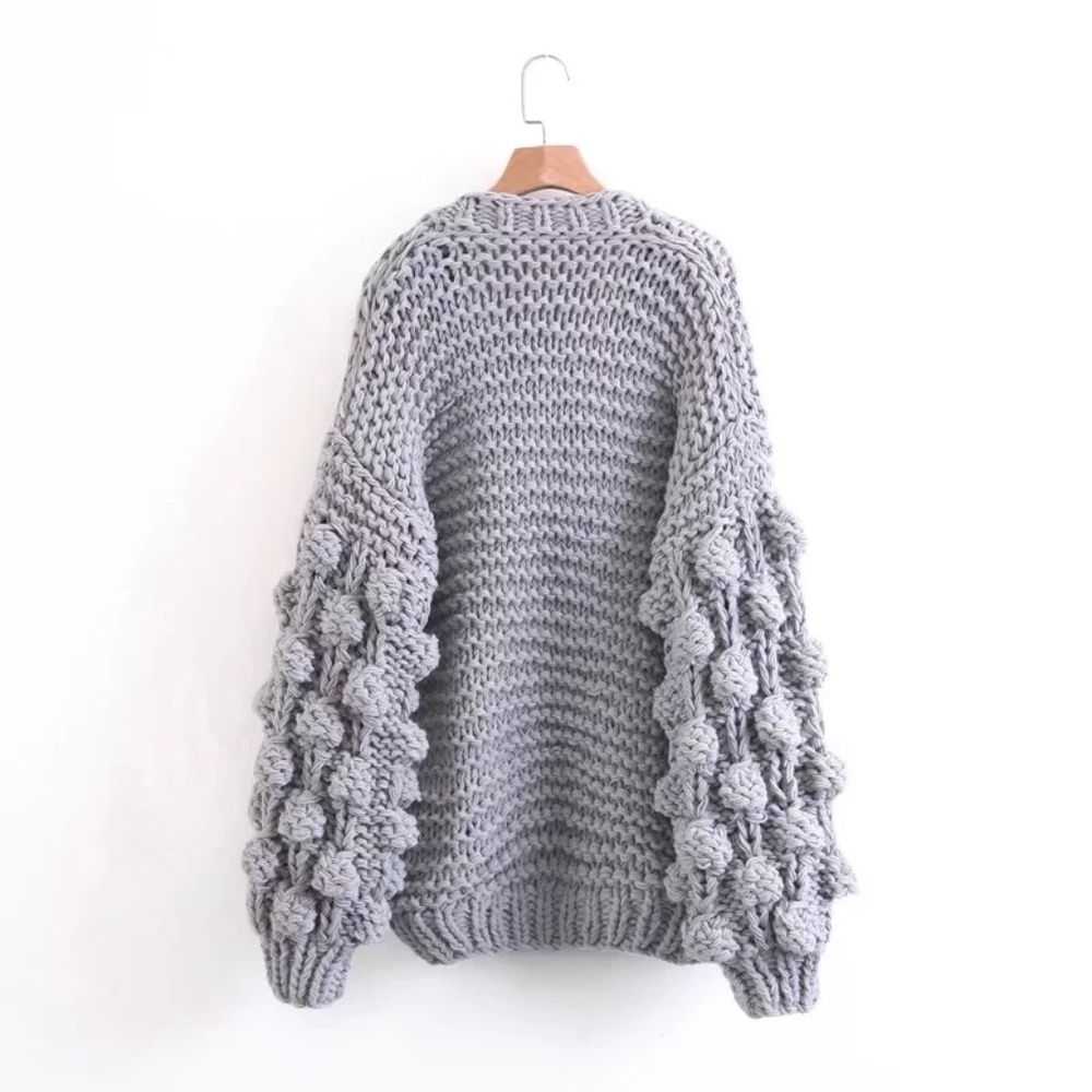🎥 Chunky Pom Pom Open Cardigan - Picture 13 of 17